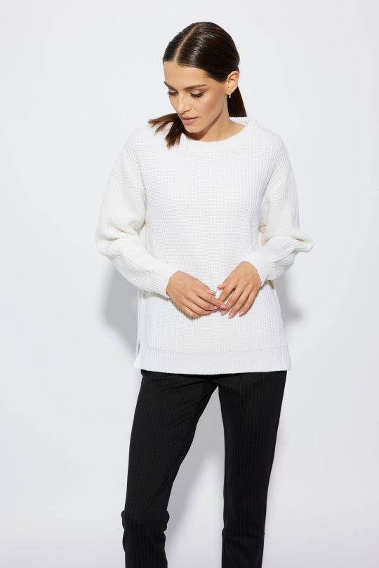 Poliester czy akryl – lepszy/gorszy, a może taki sam? Porównujemy oba materiały!