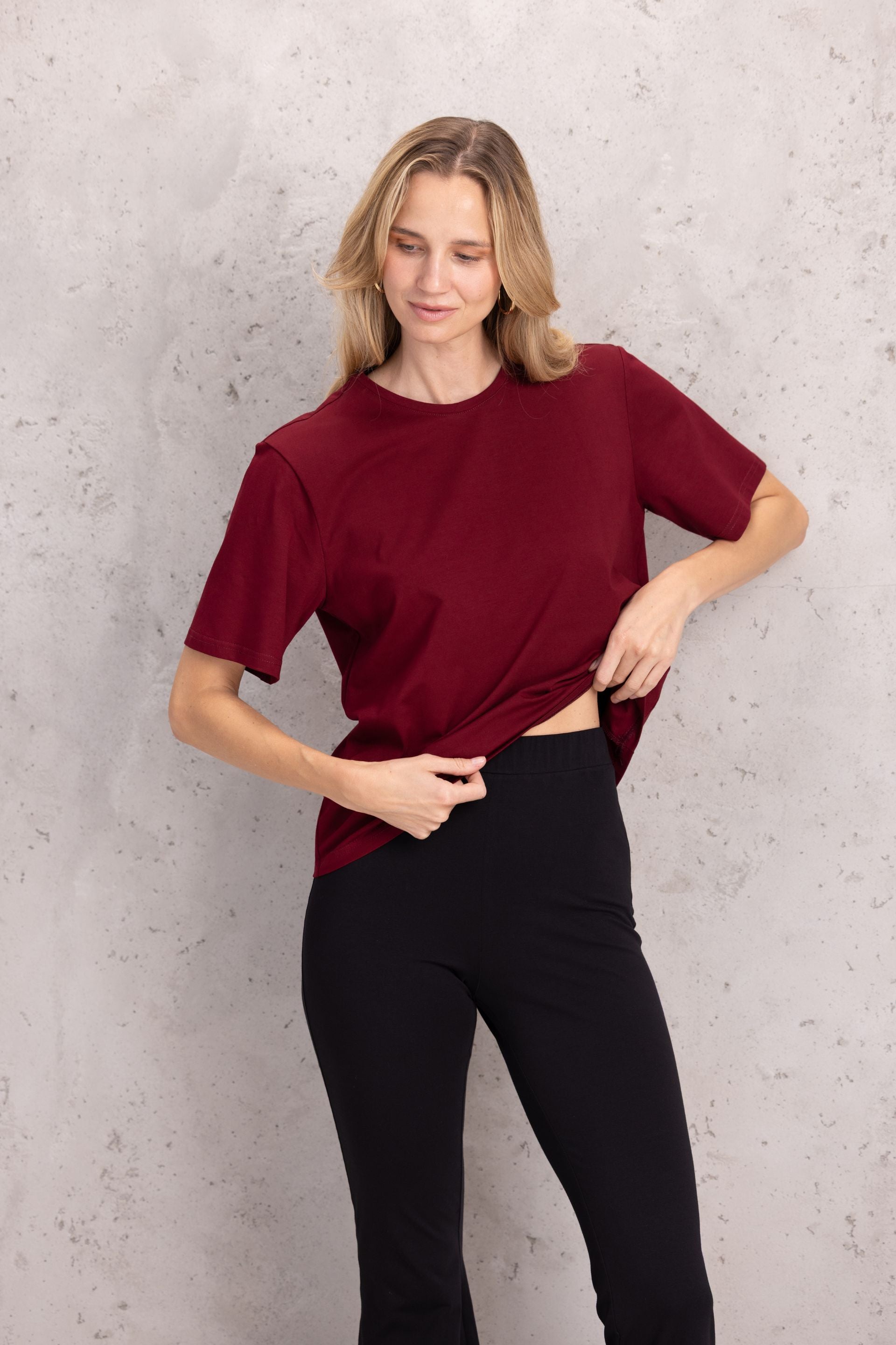Basic boxy t-shirt in burgundy