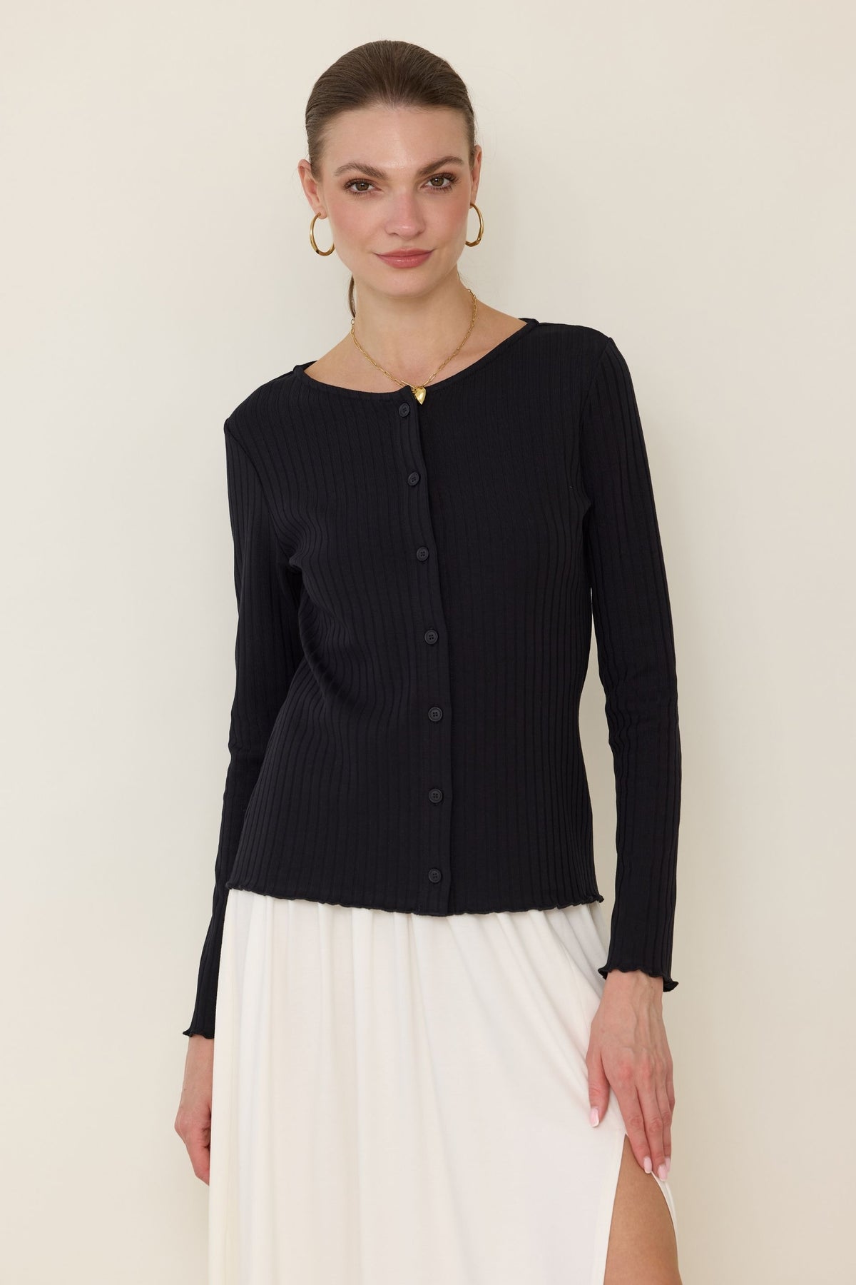 Basic button-down blouse with a wider stripe, black