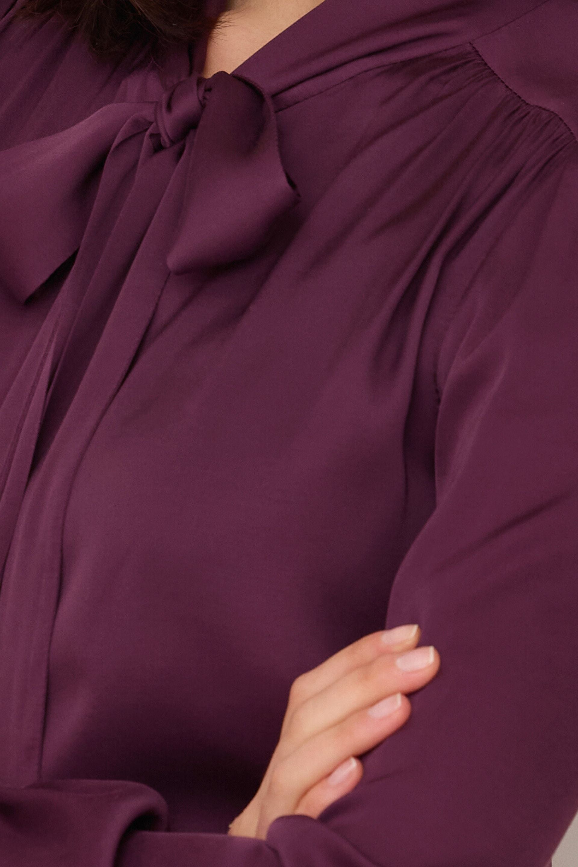 Plum tie shirt
