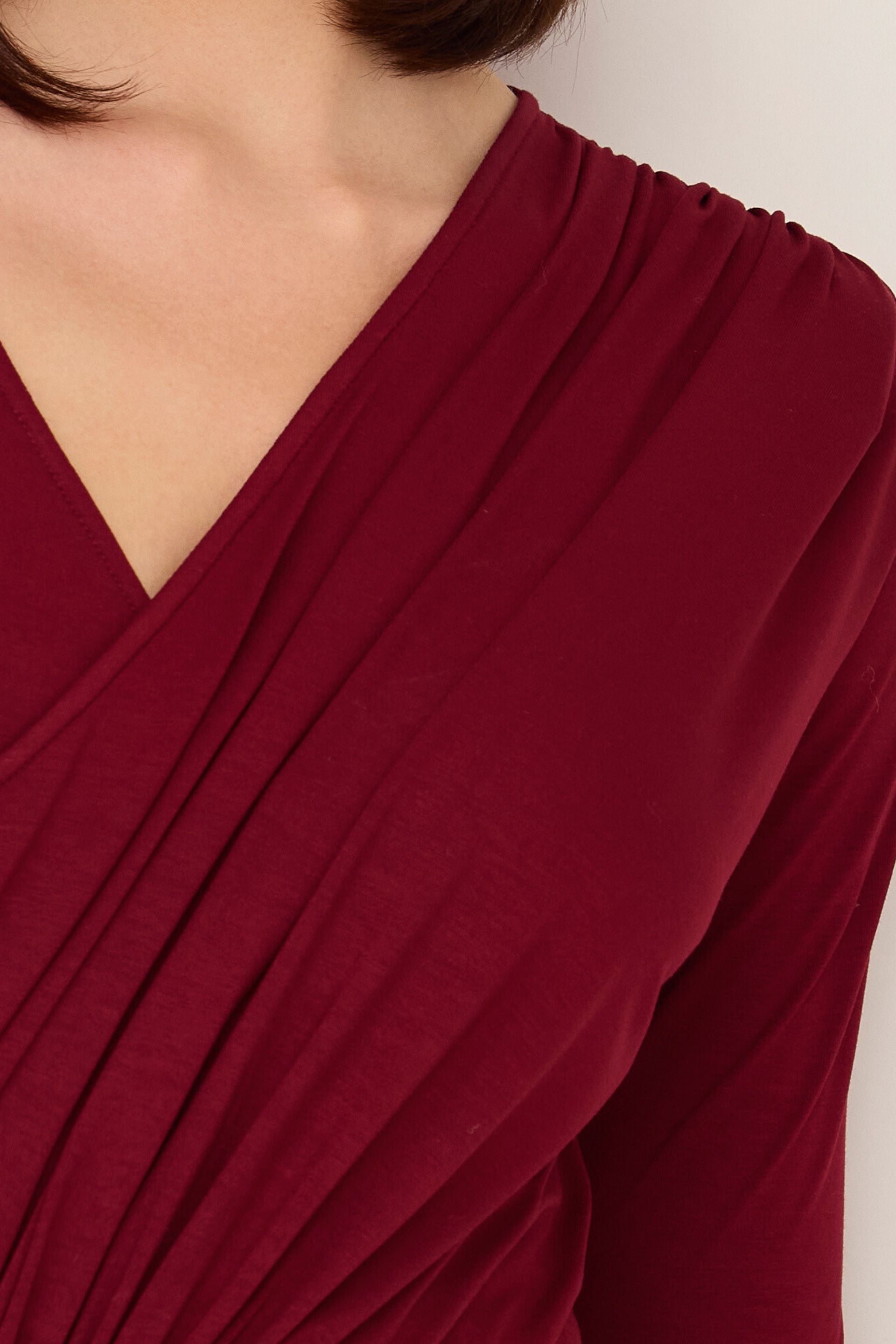 Body z poduszkami i drapowaniem burgund