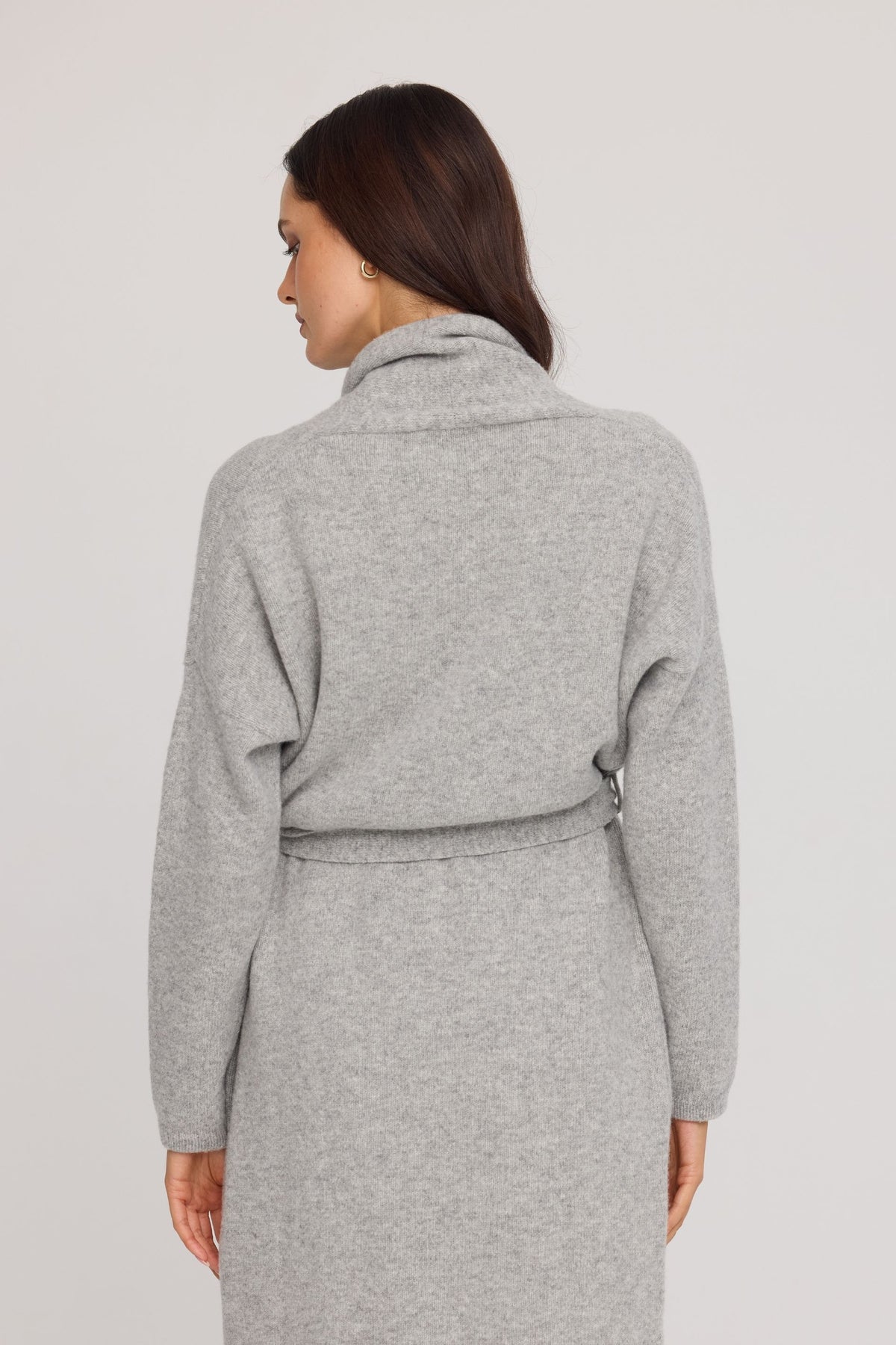 Long woolen cardigan gray