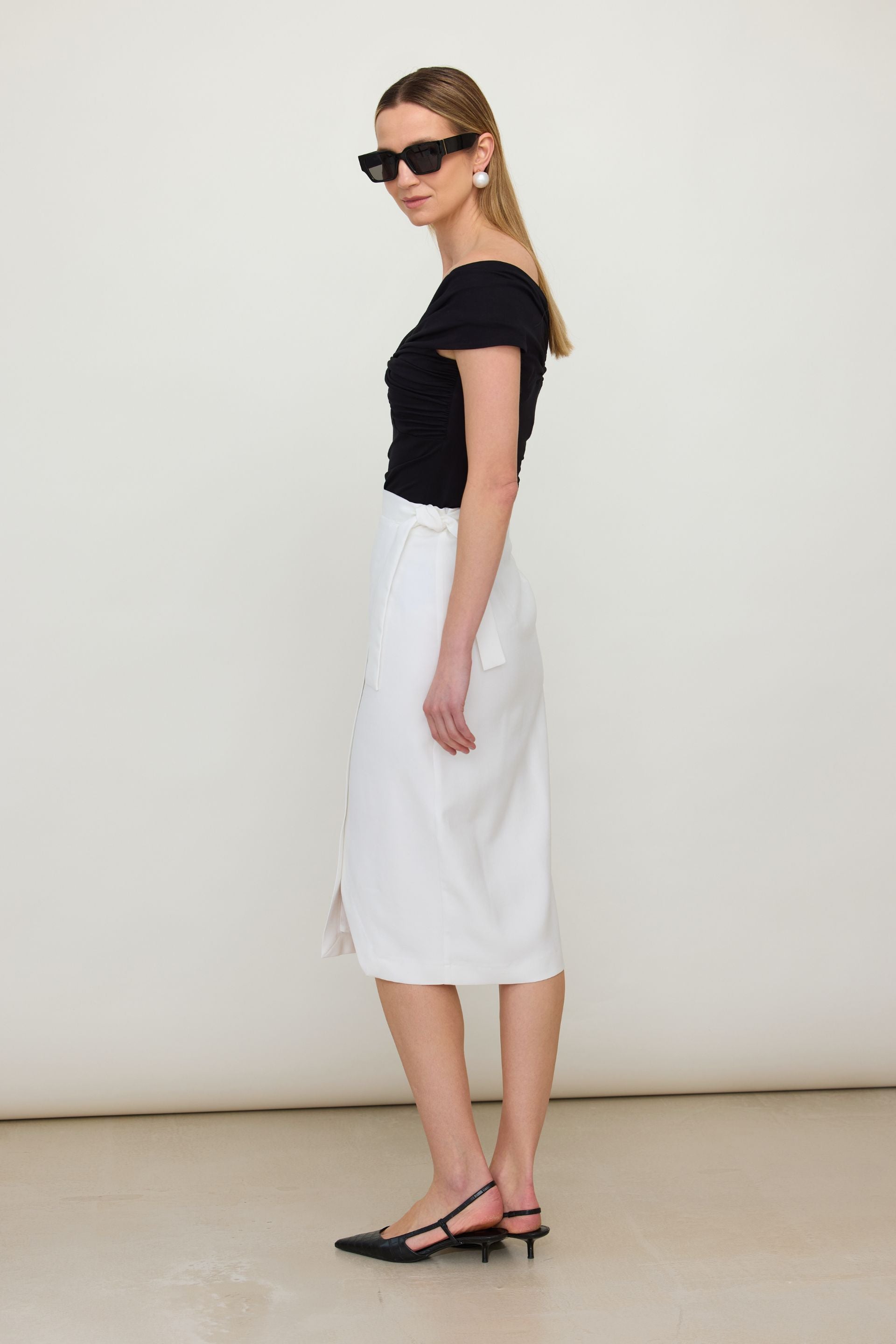 Spódnica kopertowa biała