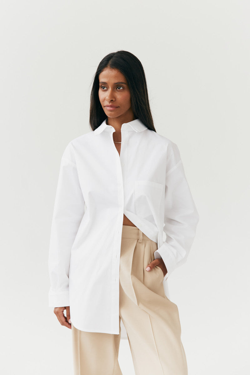 Bawełniana koszula oversize biała