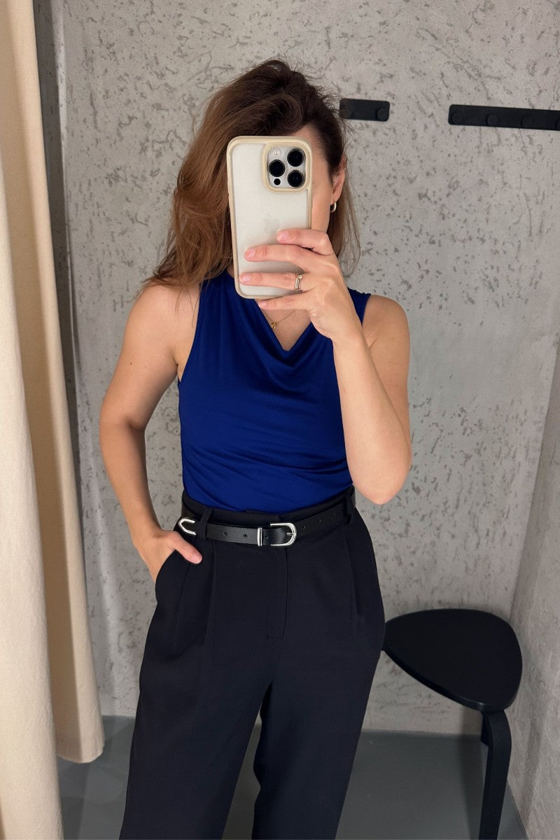 Bluzka z dekoltem typu woda kobaltowa