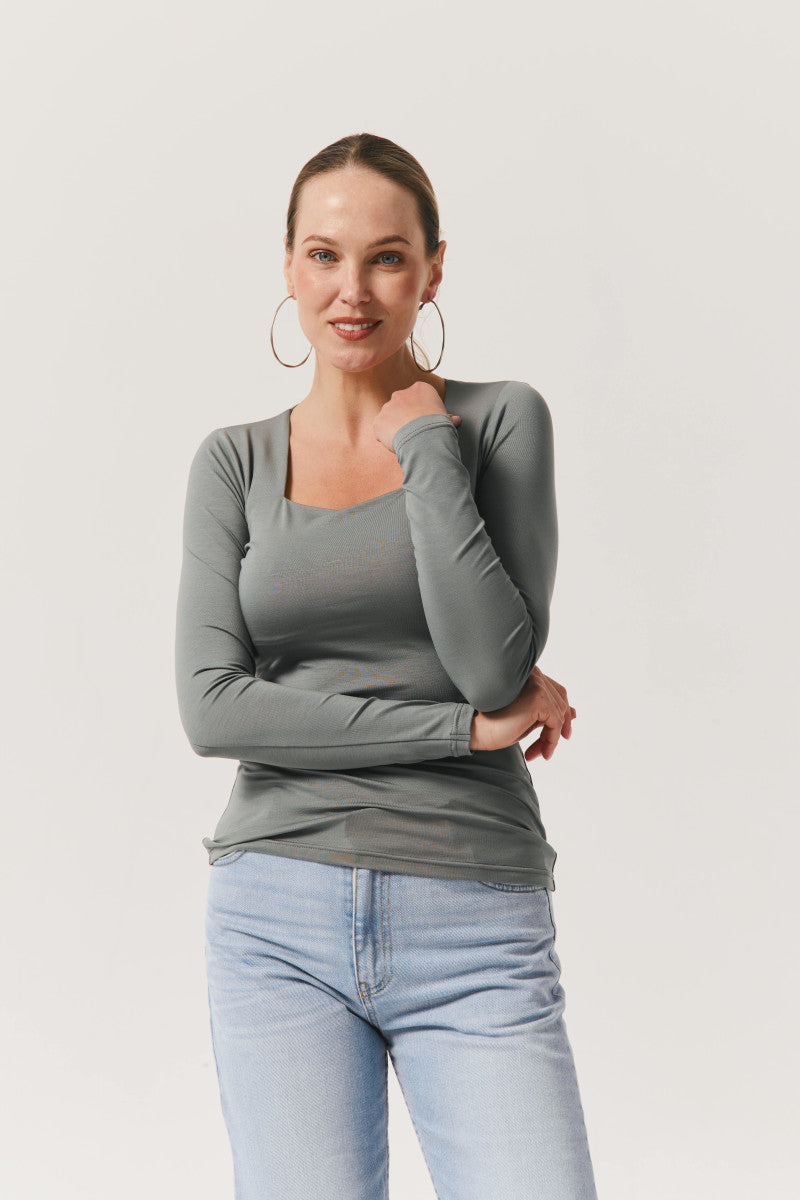 Bluzka z kwadratowym dekoltem szałwiowa