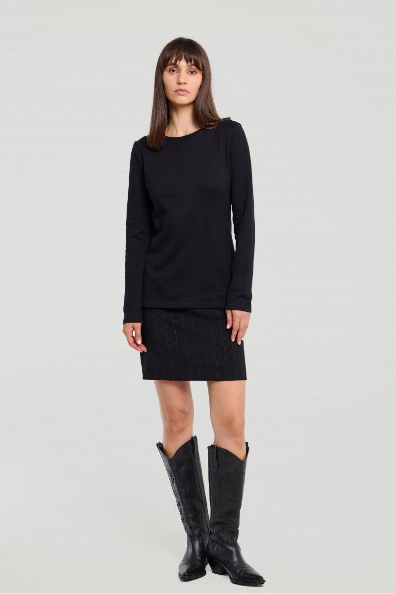 Cienki bawełniany sweter z dekoltem basic czarny