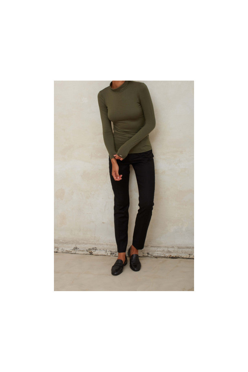 Golf z mikromodalu khaki