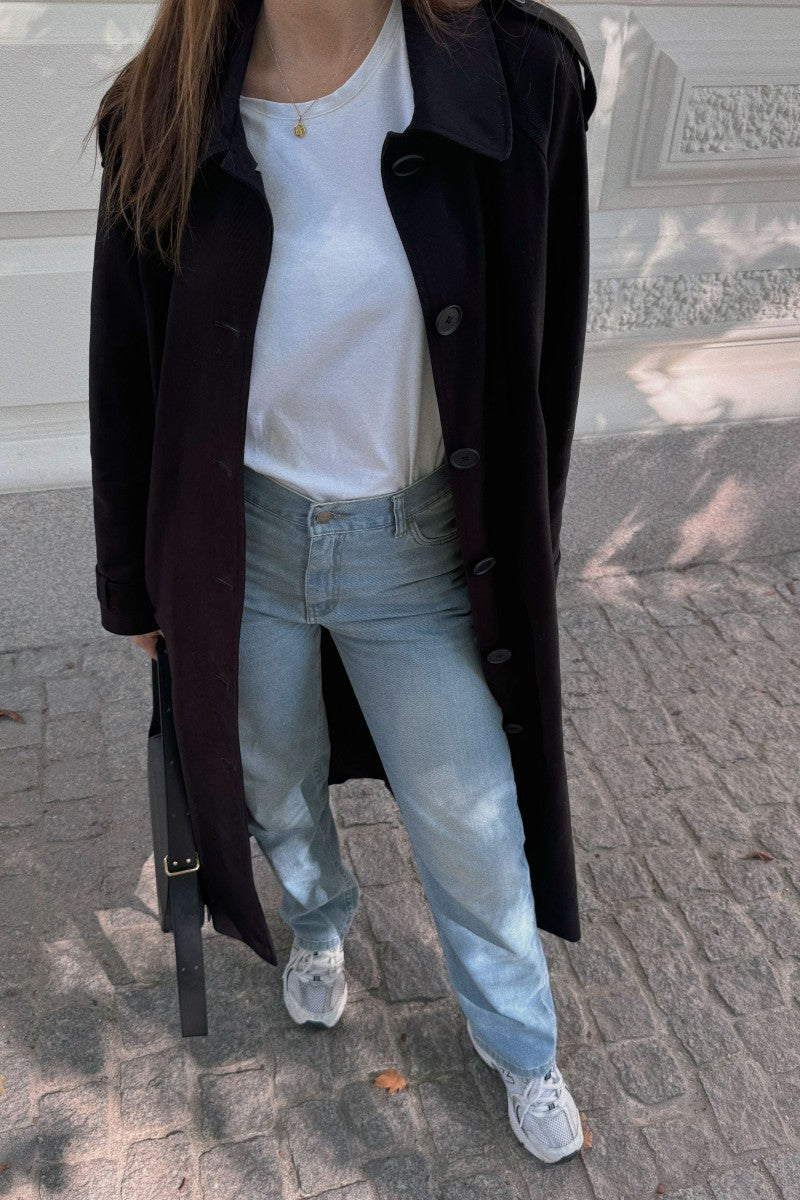 Jednorzędowy długi trencz czarny