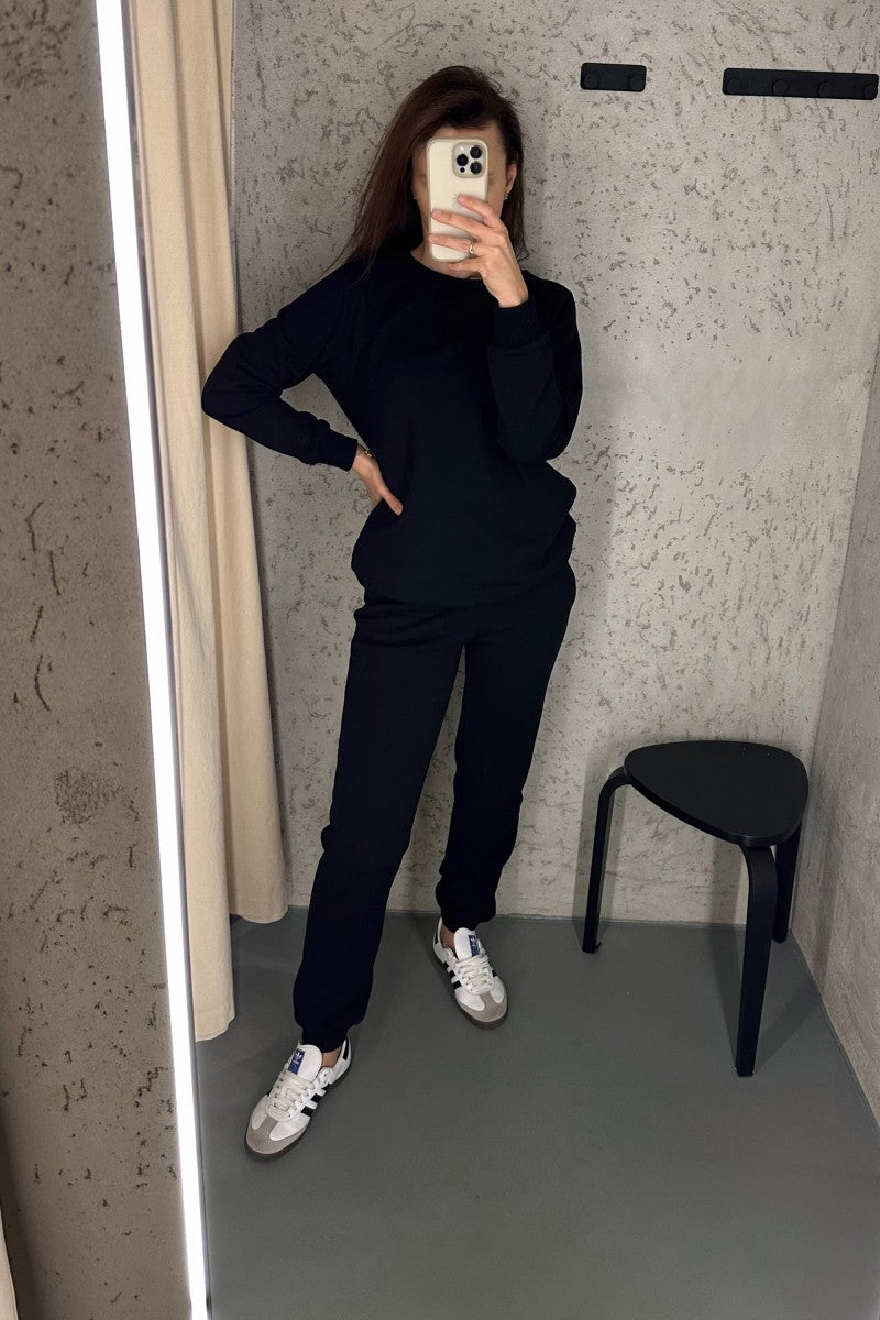 Klasyczne spodnie dresowe czarne