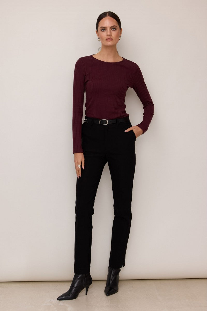 Longsleeve with a wider cherry stripe