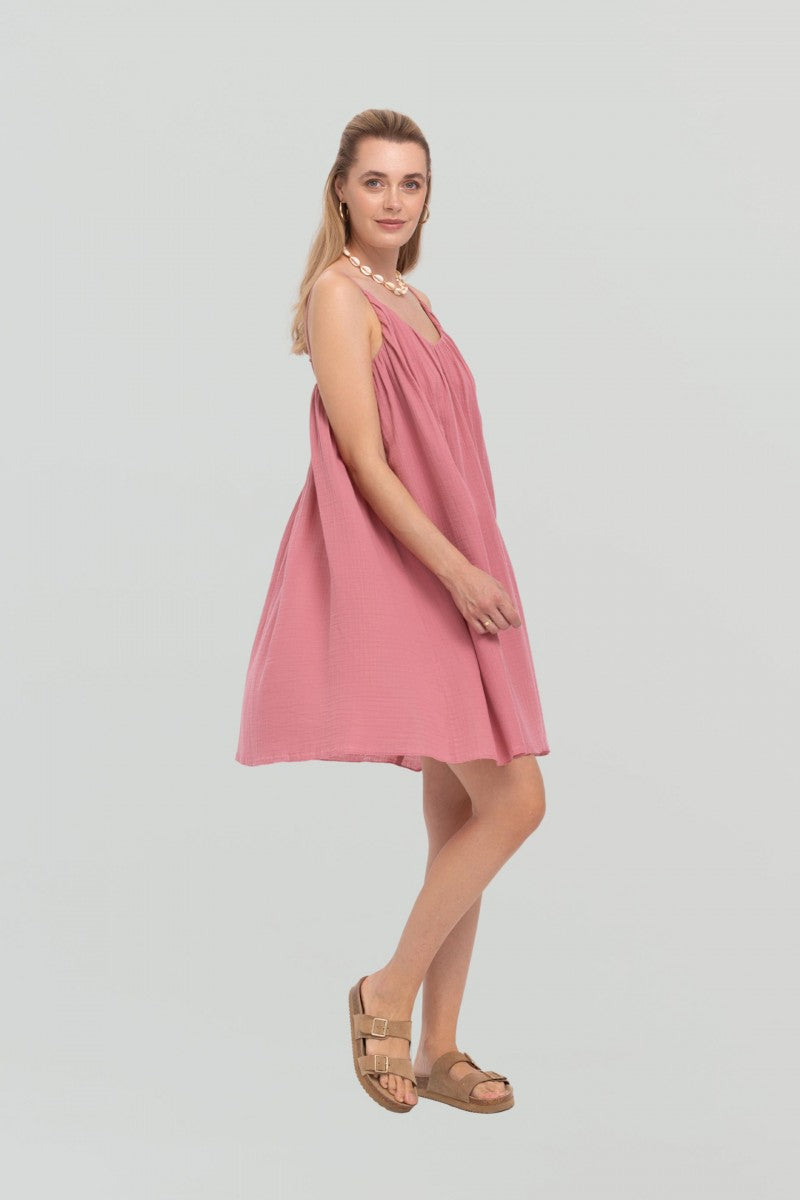Muślinowa sukienka mini o luźnym kroju różowa