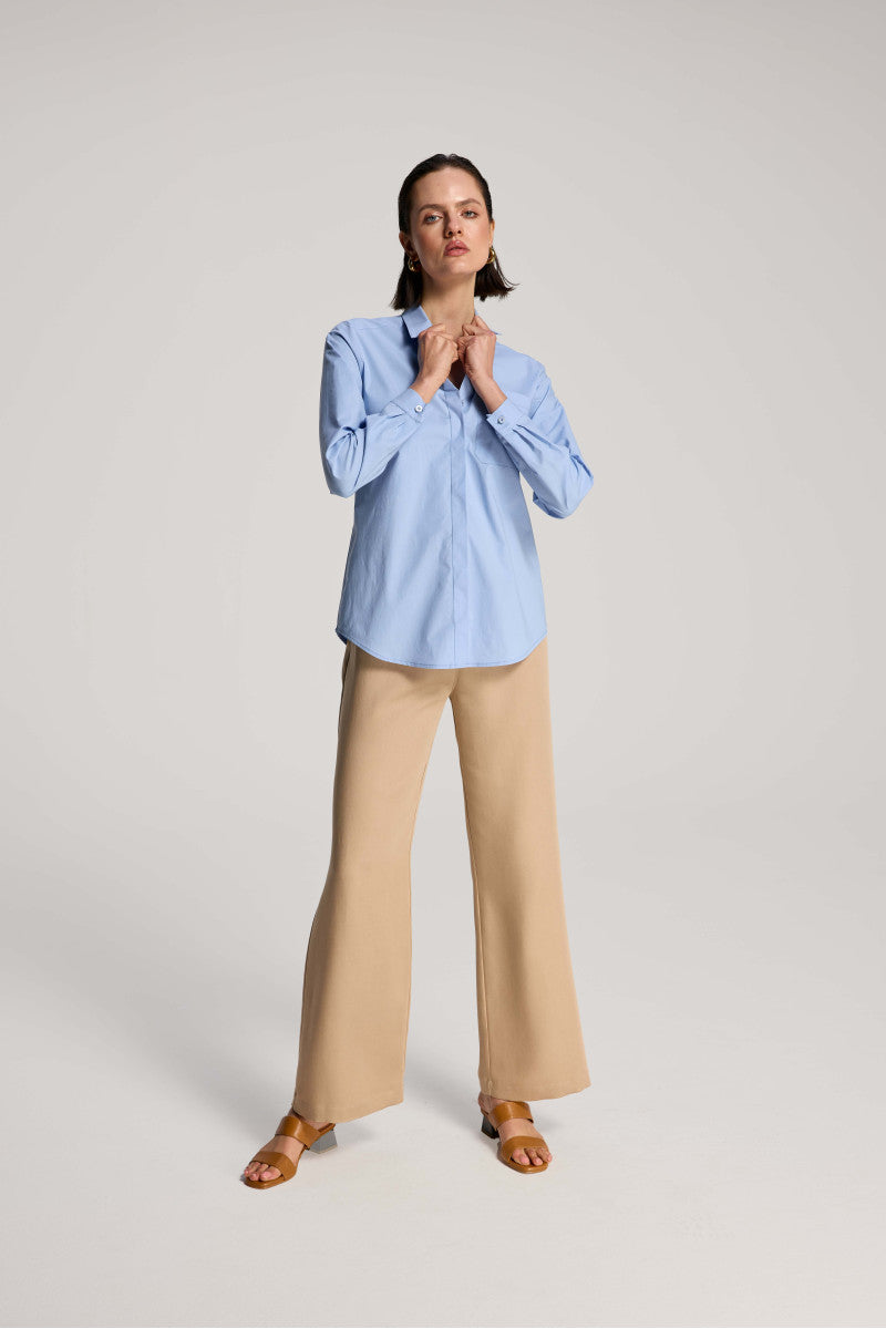 Prosta koszula z bawełny błękitna