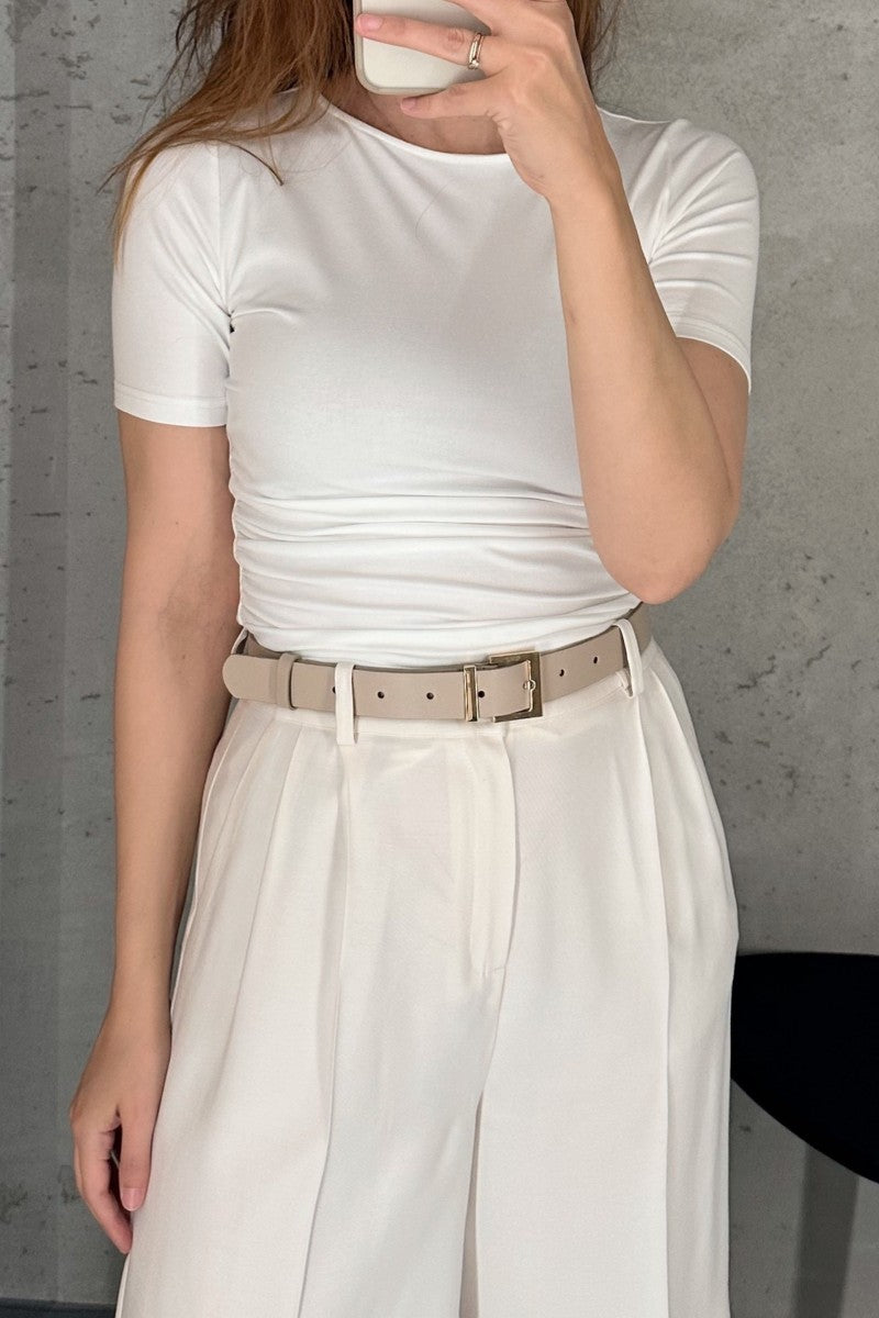 Skórzany pasek 3 cm z kwadratową złotą klamrą beżowy