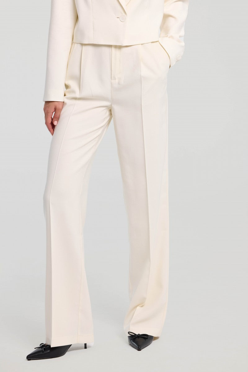Spodnie z szeroką nogawką śmietankowa