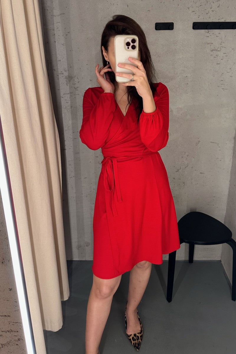 Sukienka wrap z dzianiny czerwona