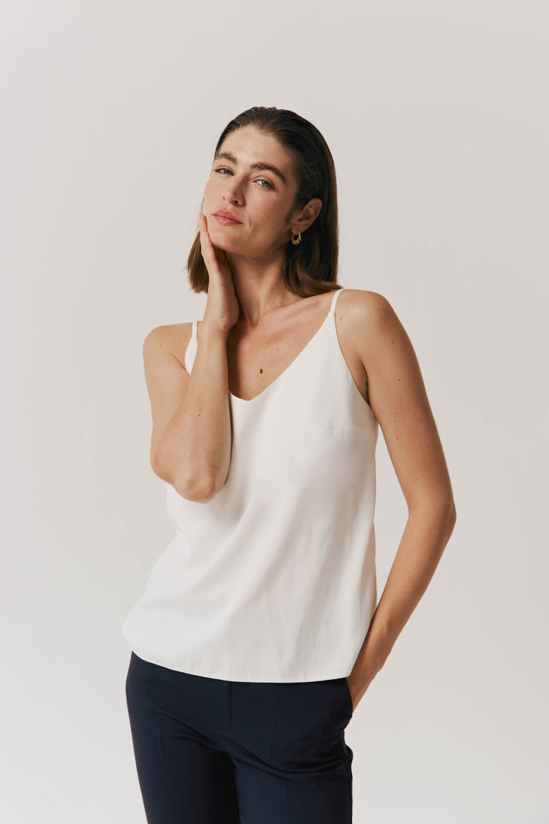 Top na ramiączkach z wiskozy śmietankowa