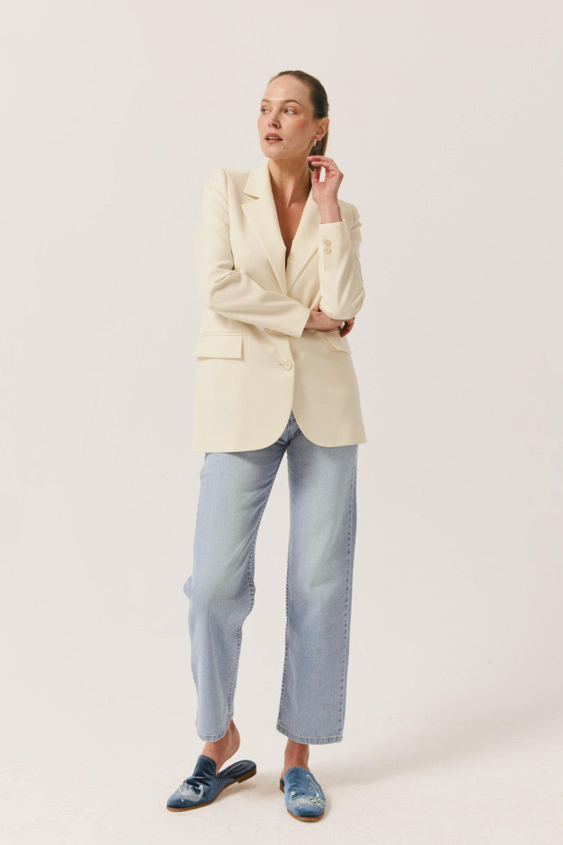Vanilla pudding wool jacket