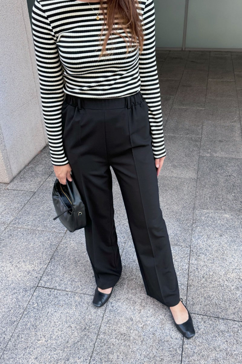 Wełniane spodnie z podszewką na gumie czarne