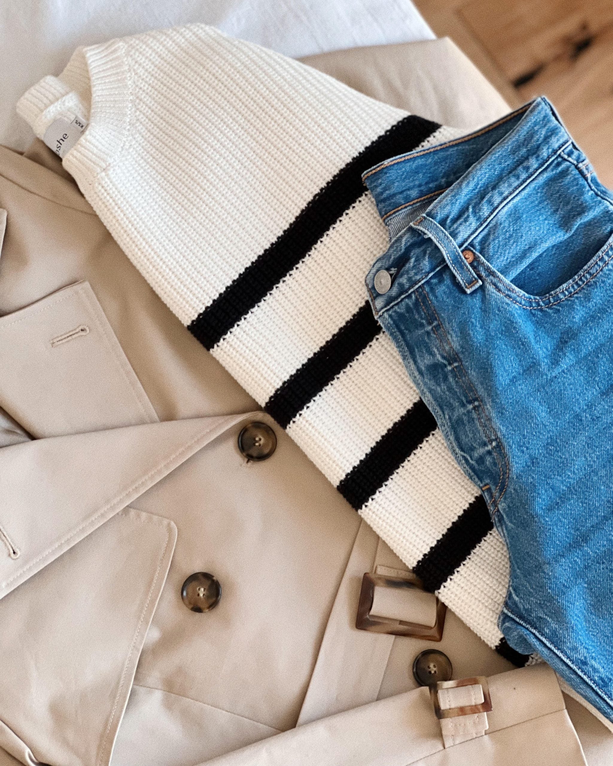 Moja Szafa Kapsułowa – poradnik krok po kroku, w jaki sposób ją stworzyć