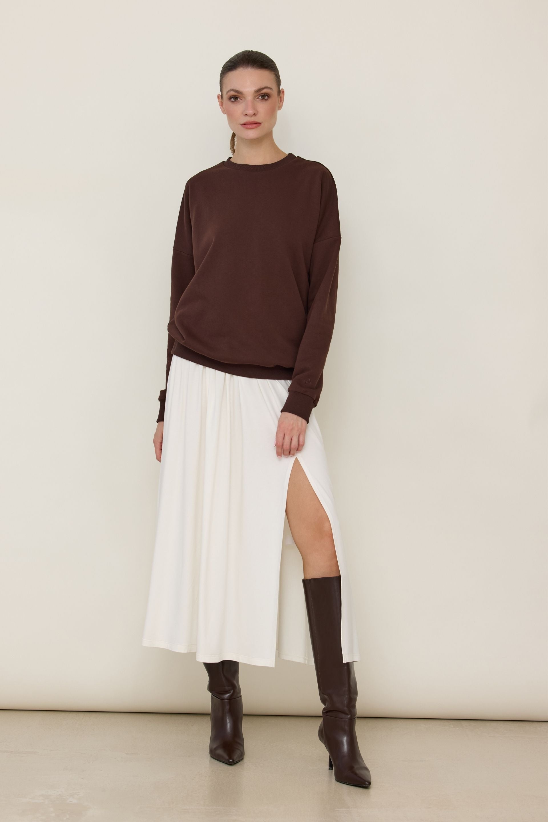 Bluza basic gorzka czekolada