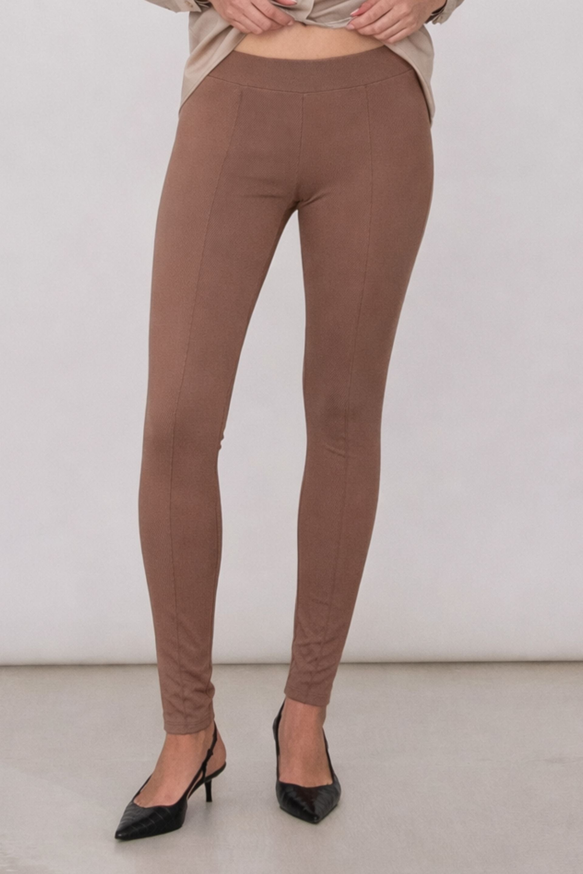 Legginsy z kantem z wiskozy cappucino