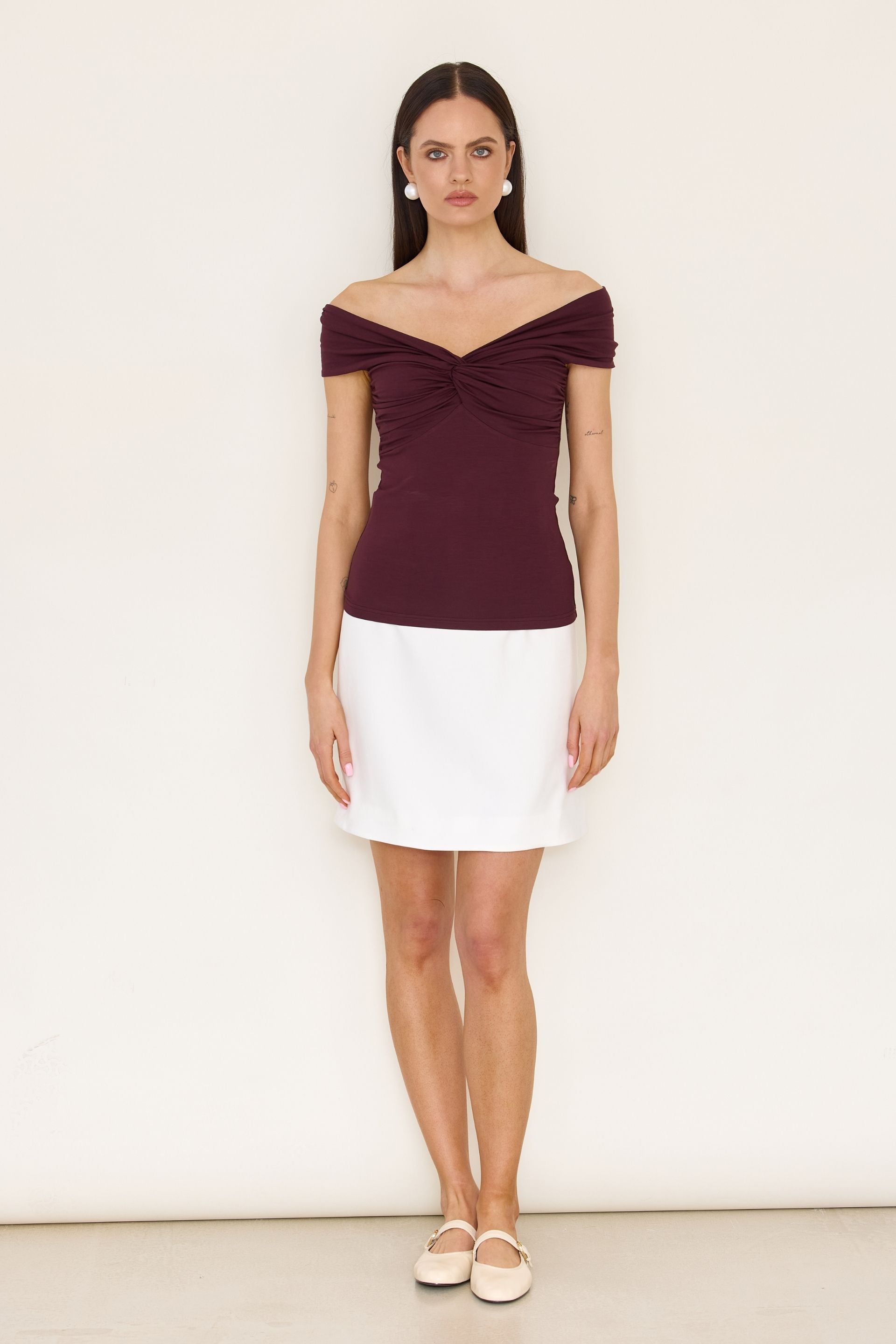 Bluzka bez ramion z zawinięciem wiśnia