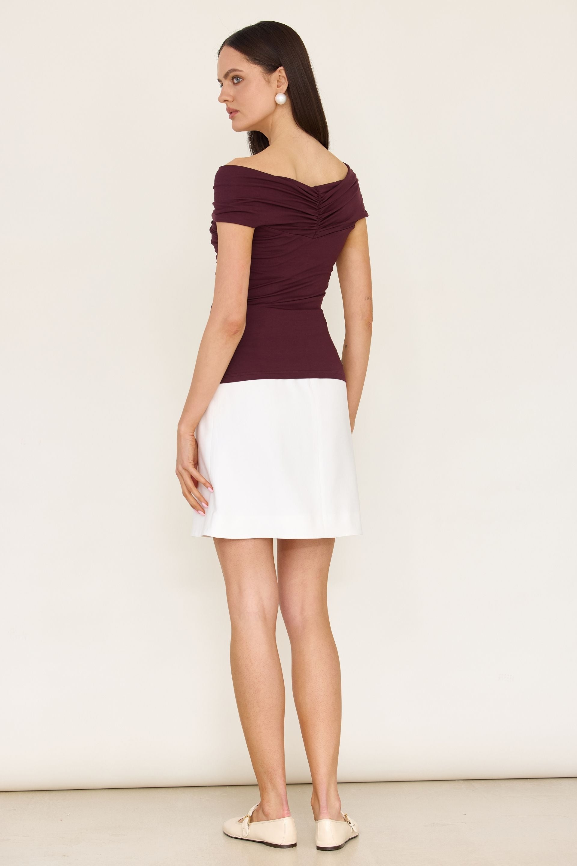 Bluzka bez ramion z zawinięciem wiśnia