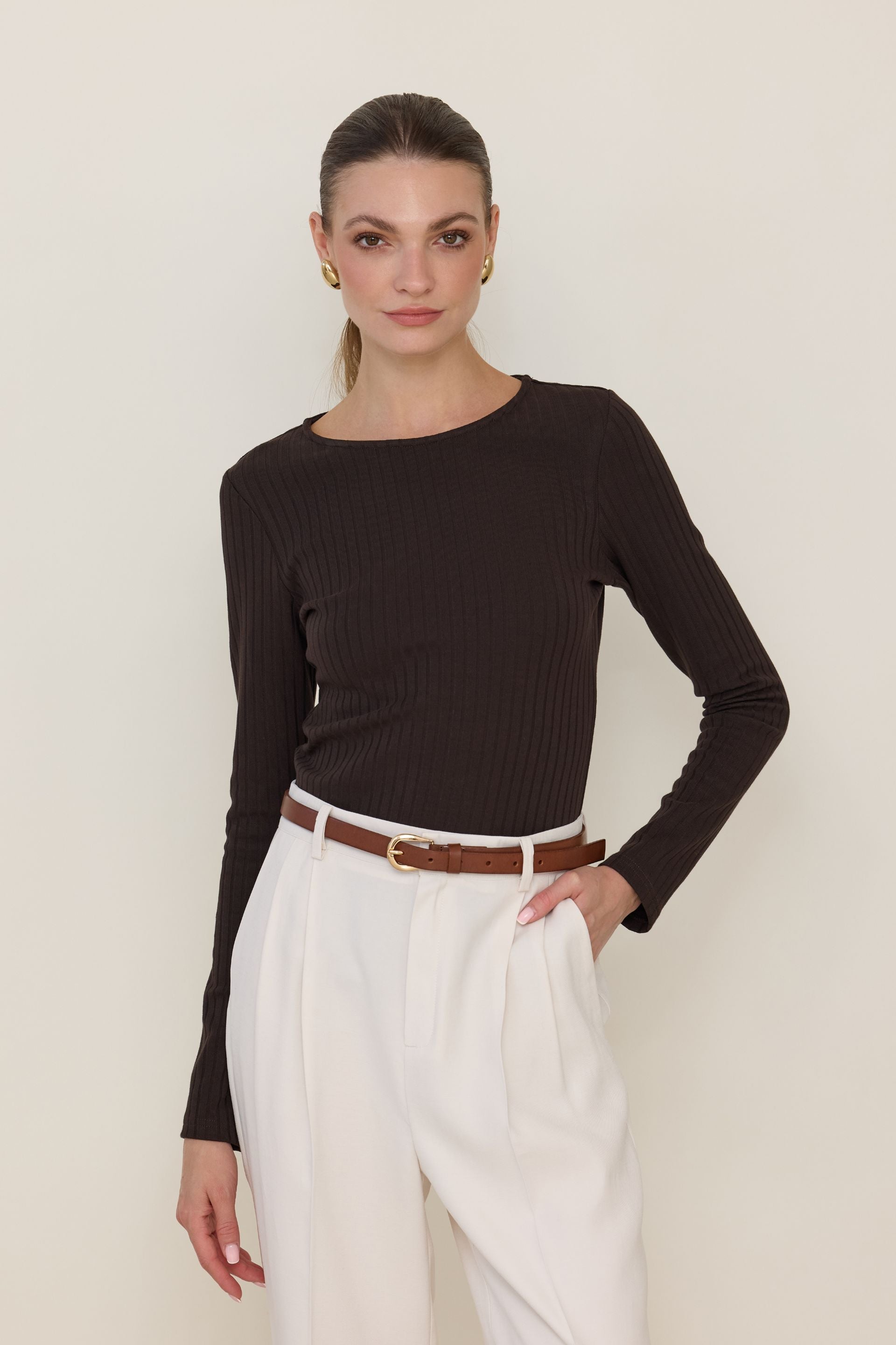 Longsleeve with a wider stripe, dark chocolate