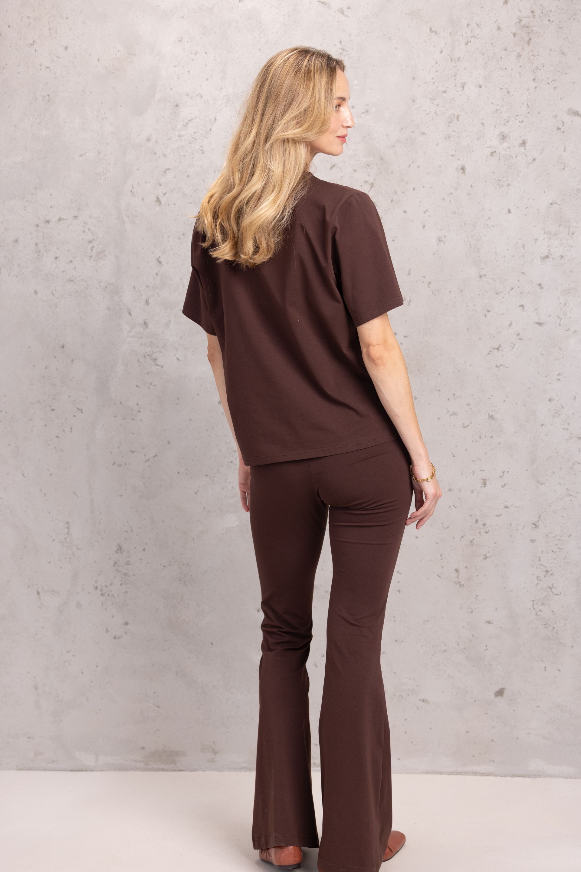 Chocolate V-neck boxy T-shirt