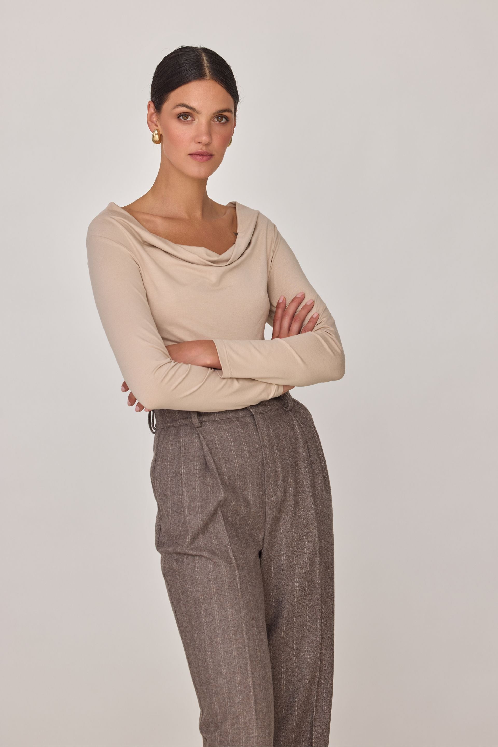 Bluzka typu woda z długim rękawem beż