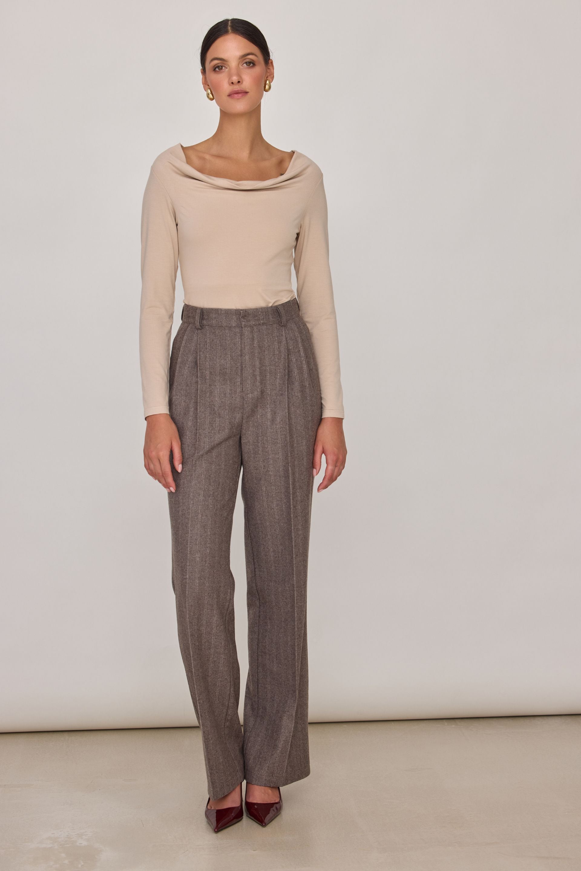 Bluzka typu woda z długim rękawem beż