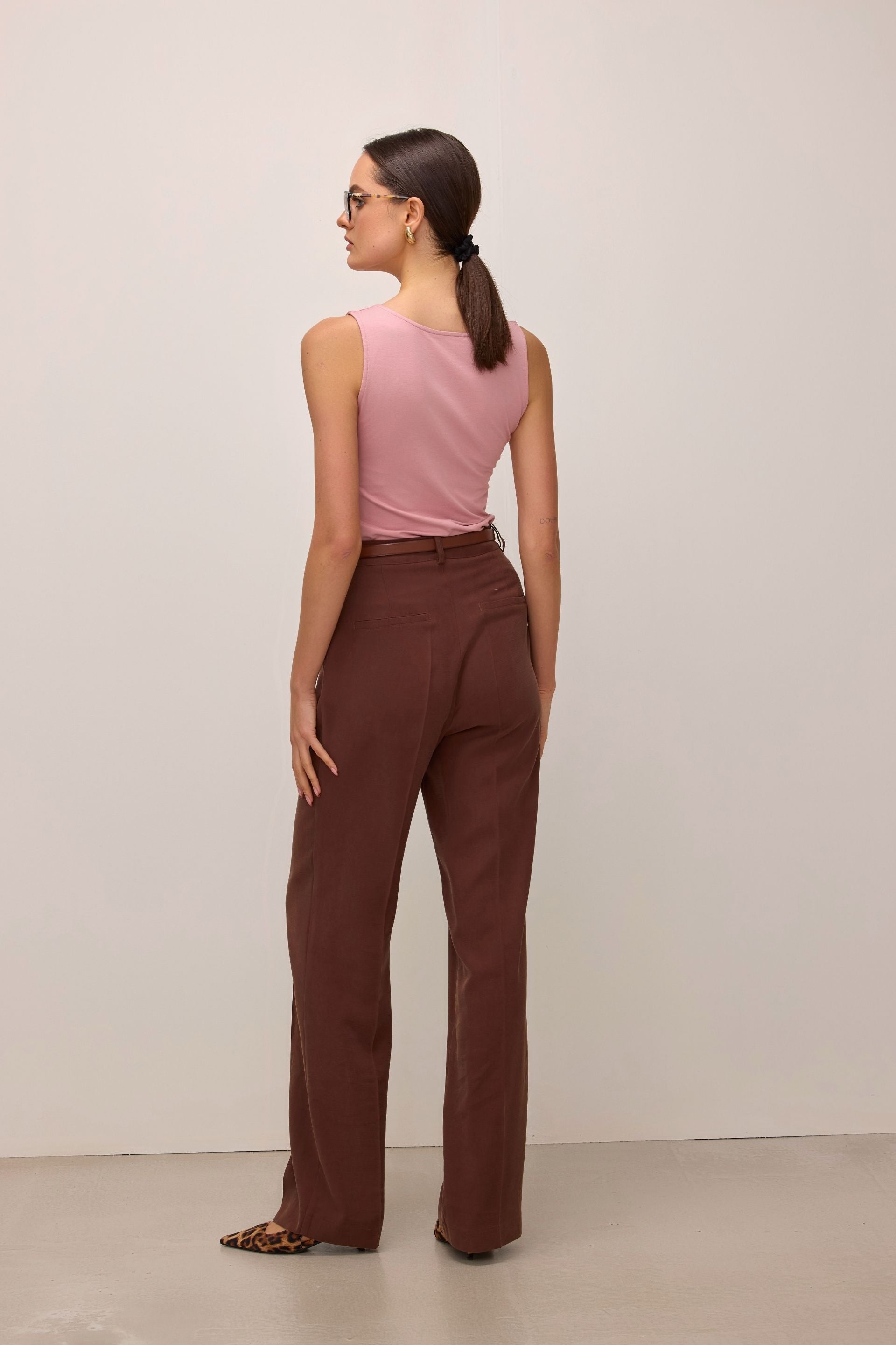 Water pink neckline blouse