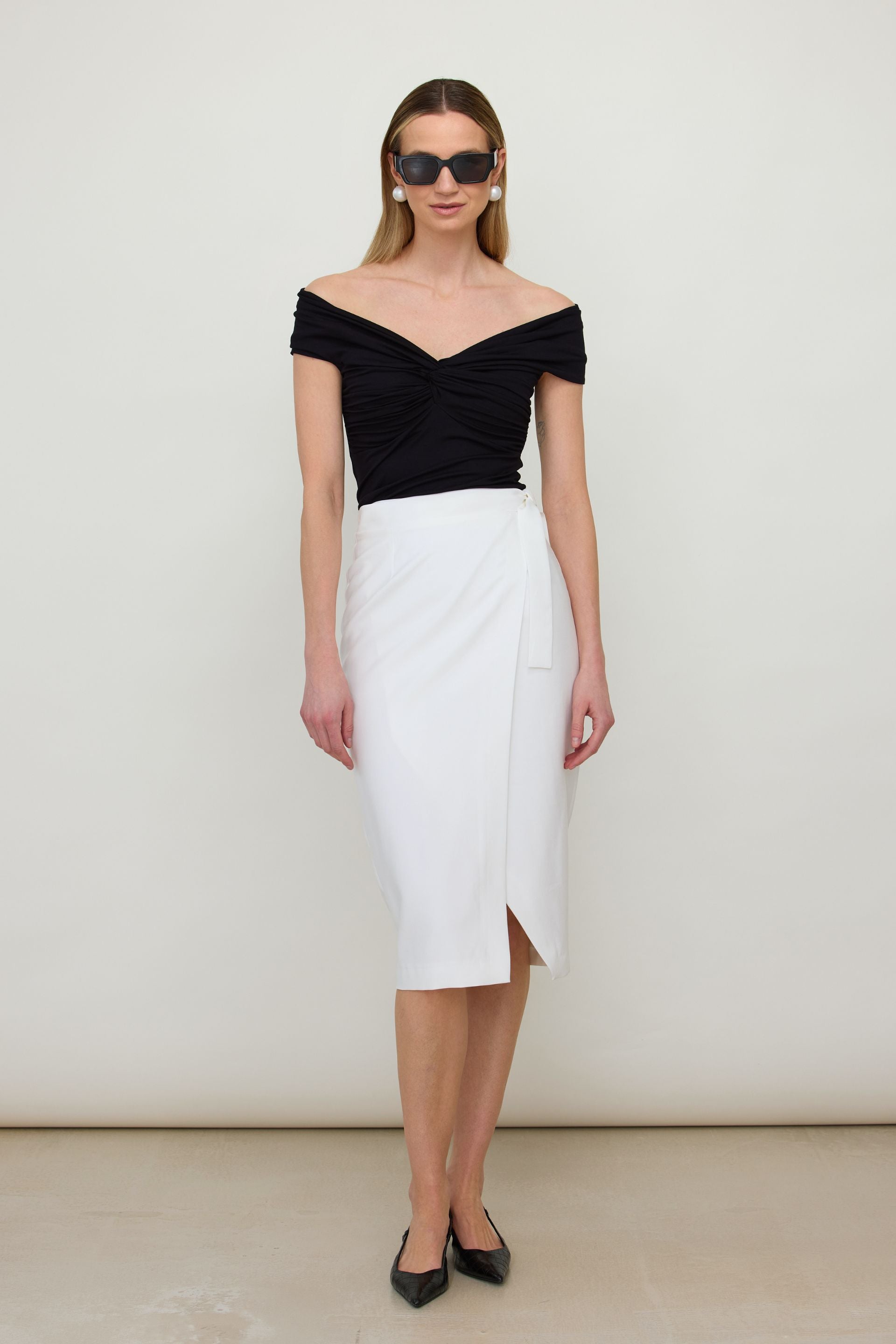 Spódnica kopertowa biała