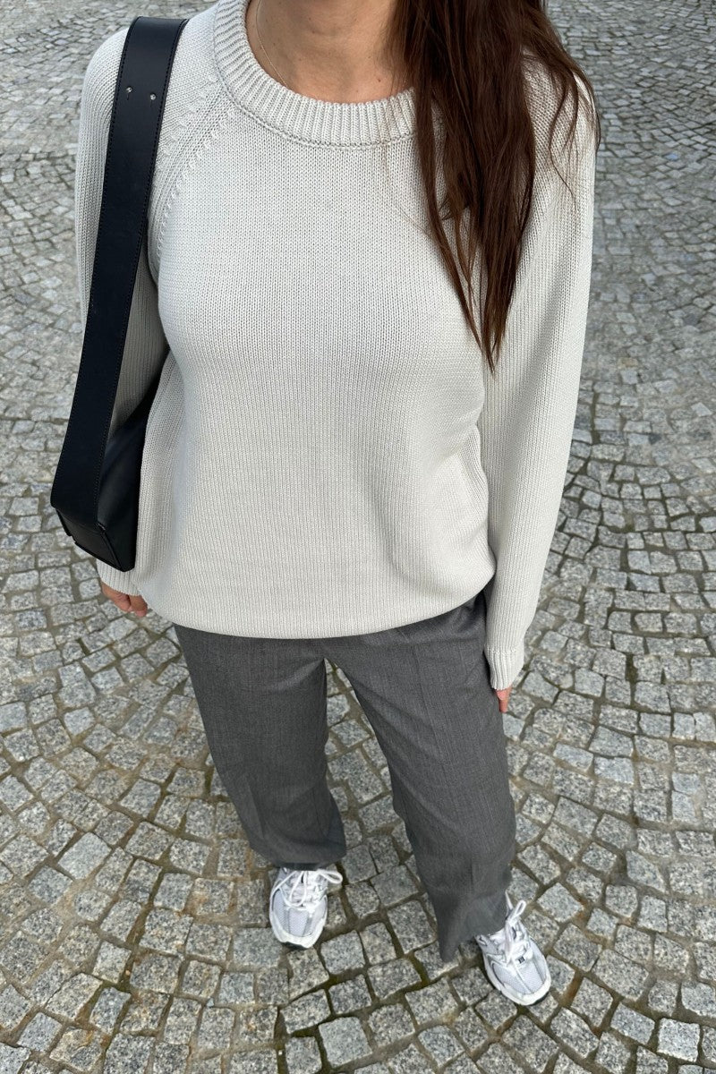 Cotton sweater with raglan sleeves, gray