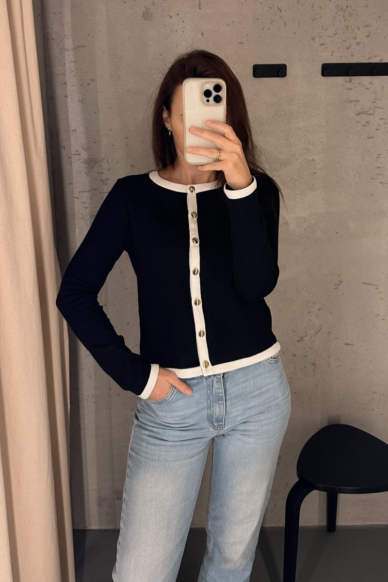 Cotton sweater with gold buttons, black