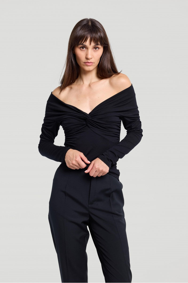 Bluzka z odkrytymi ramionami z zawinięciem i długim rękawem czarna
