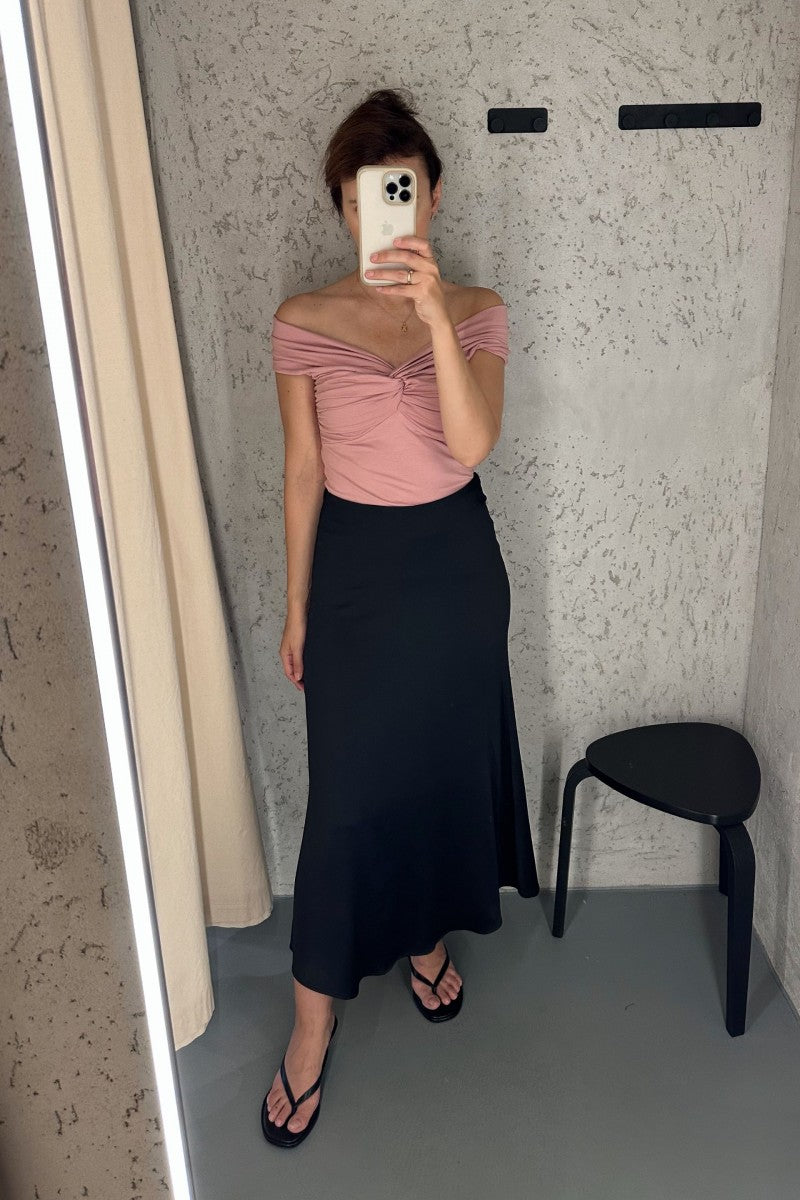 Bluzka bez ramion z zawinięciem zgaszony róż