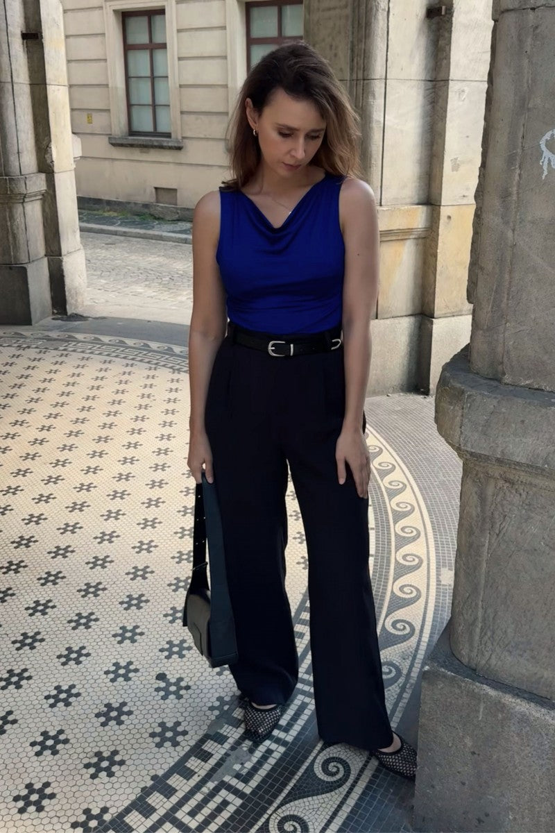 Bluzka z dekoltem typu woda kobaltowa