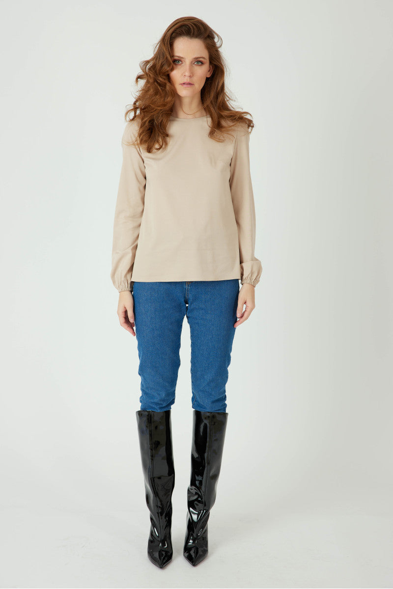 Beige viscose blouse with elastic on the sleeve