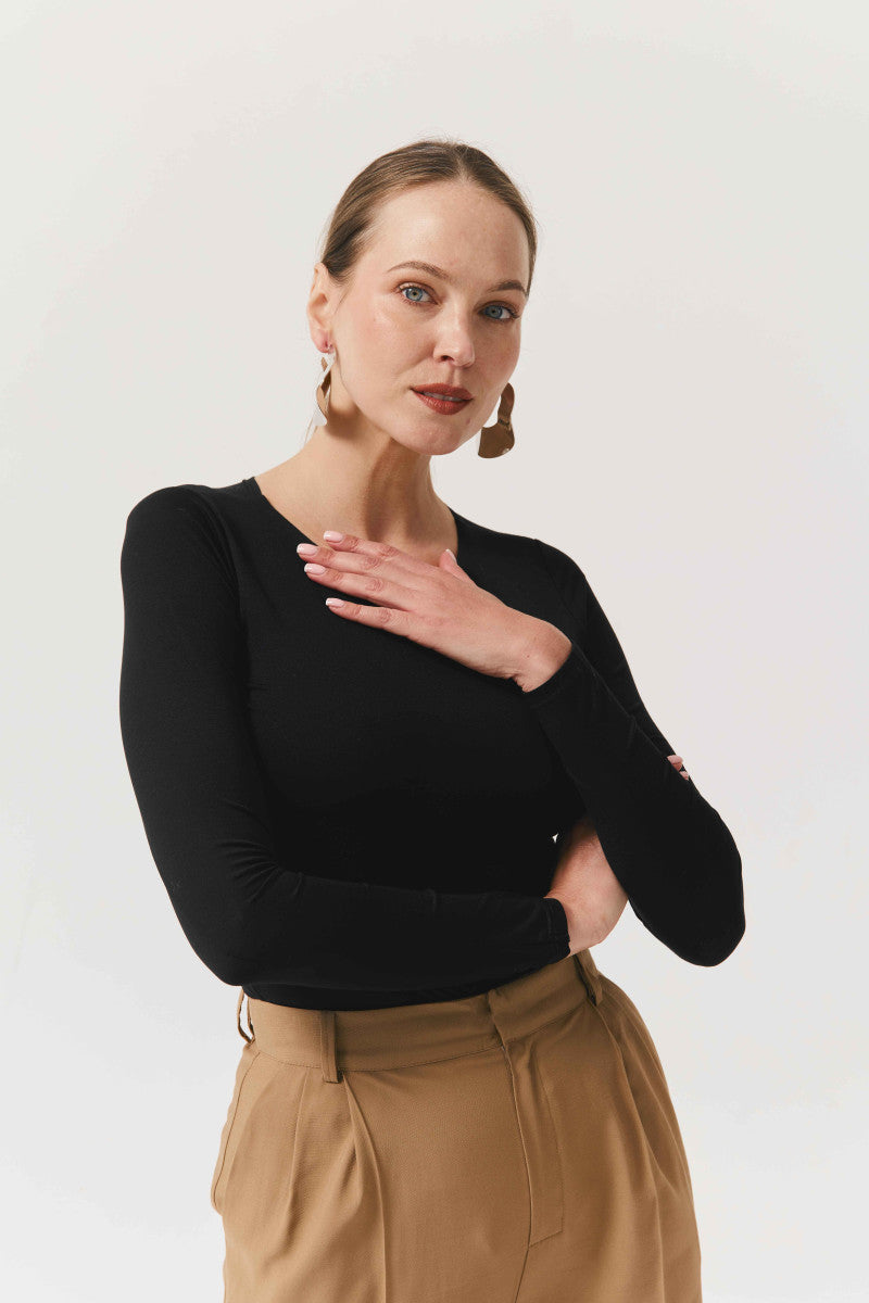 Basic black bodysuit