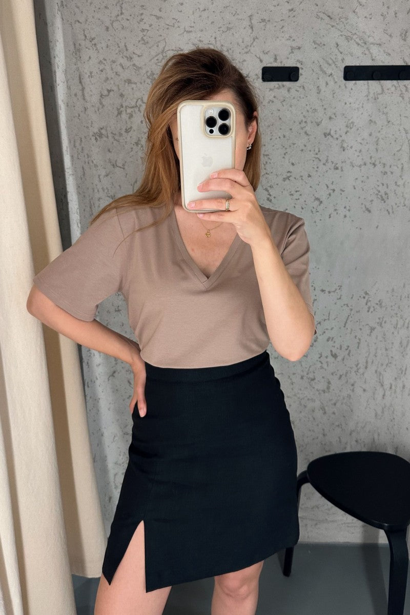 T-shirt o kroju pudełkowym z dekoltem typu v capuccino