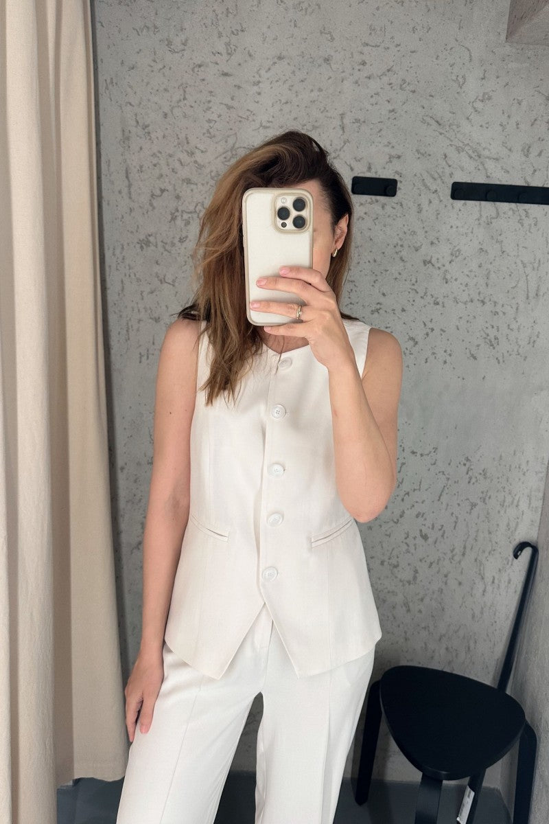 Kamizelka z okrągłym dekoltem z wiskozy śmietankowa