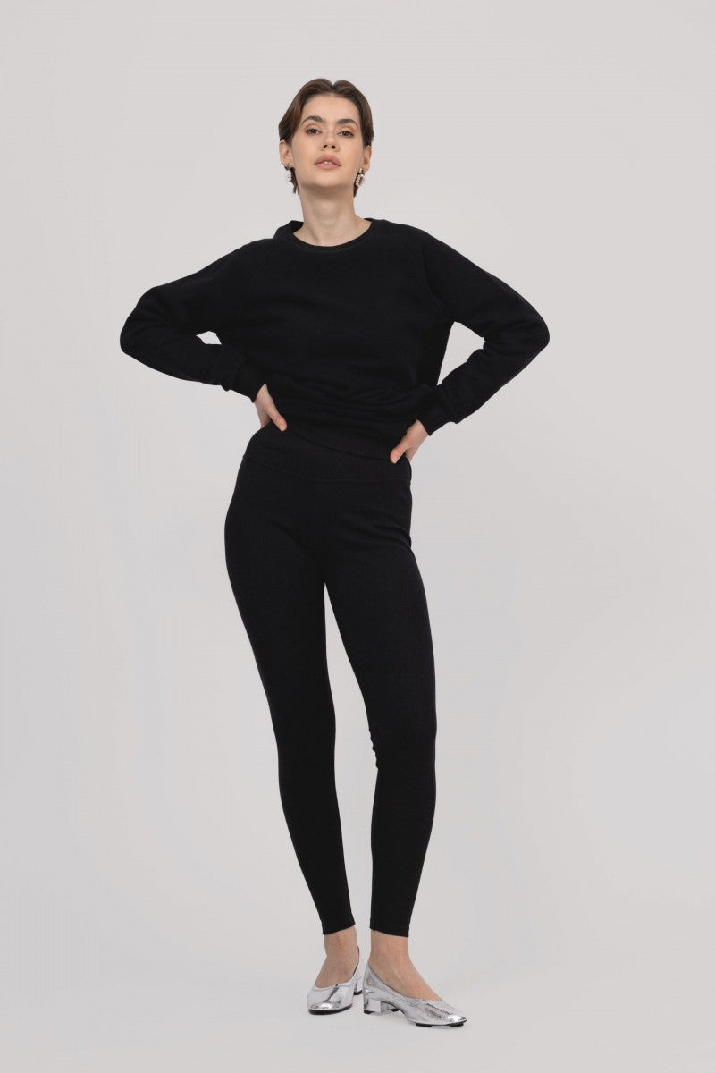 Classic black sweatshirt