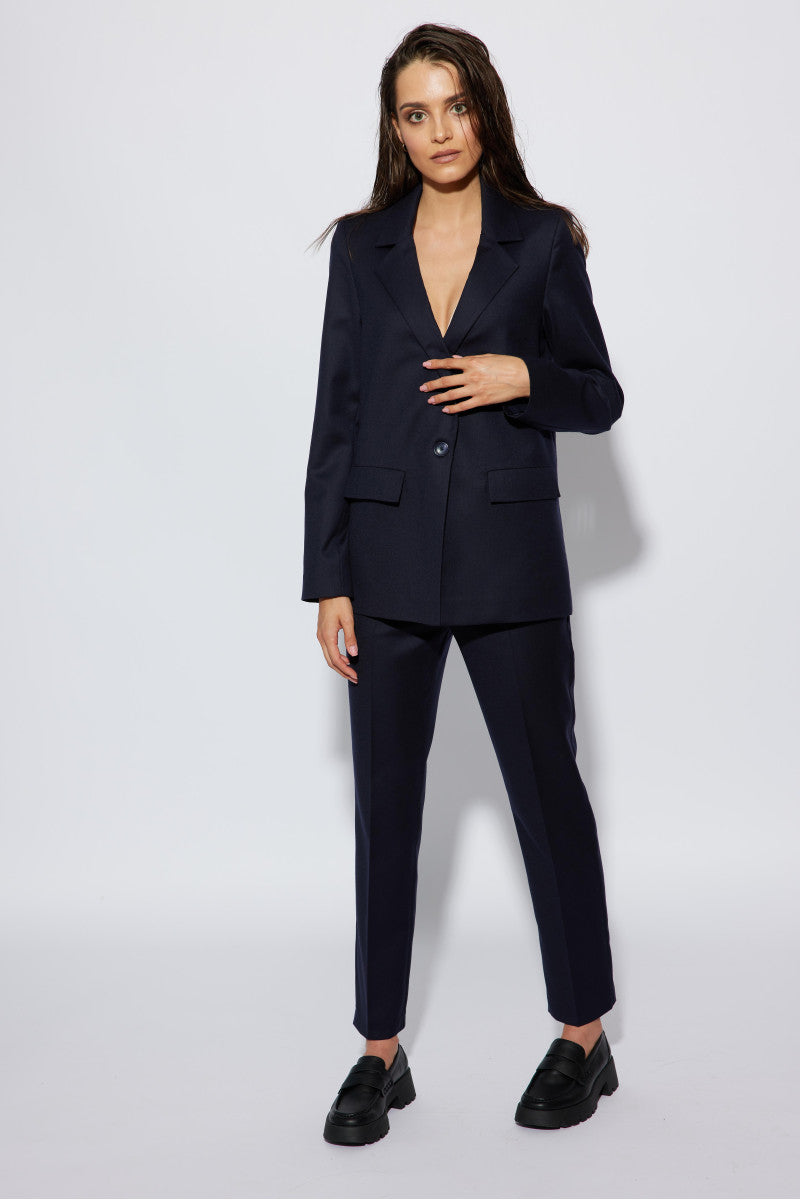 Classic single-breasted navy blue wool jacket