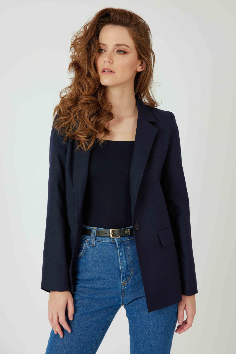 Classic single-breasted navy blue wool jacket