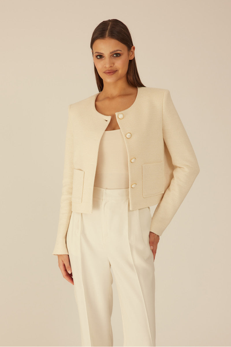 Short cream bouclé jacket