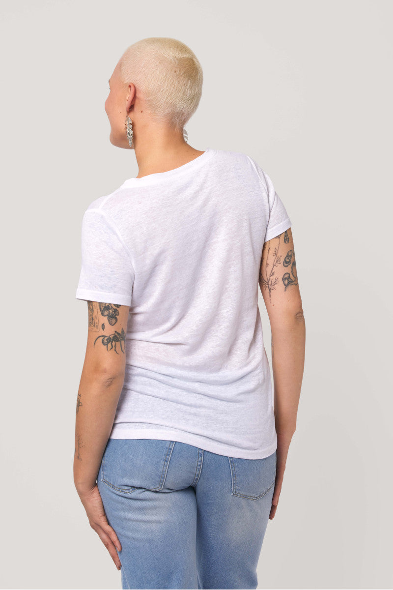 White linen v-neck t-shirt