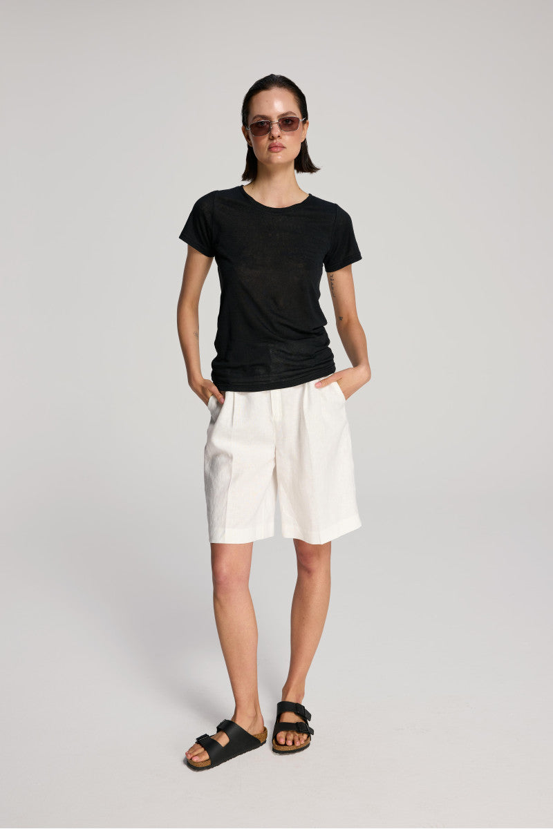 Lniany t-shirt czarny