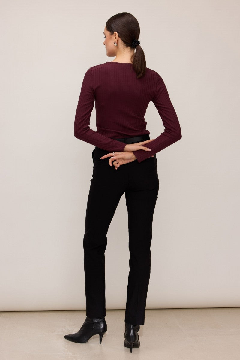 Longsleeve with a wider cherry stripe